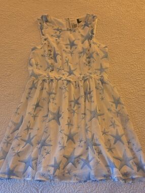 Forever 21 White Dress with Light Blue Starfish Print